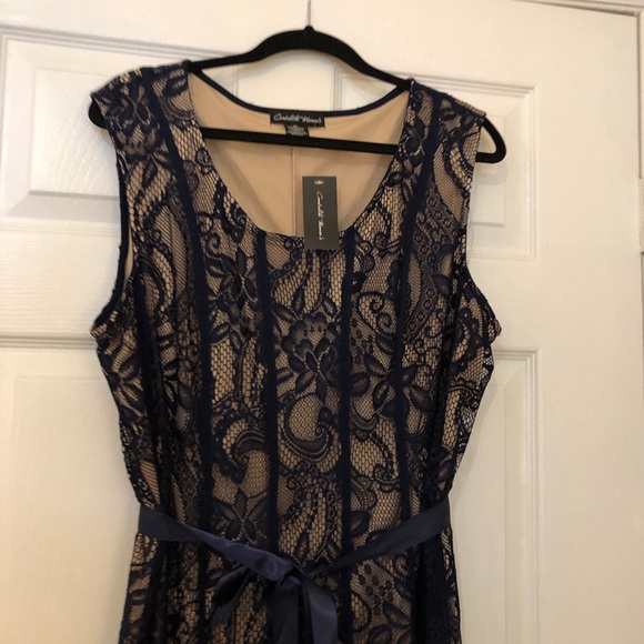NWT Navy lace dress. sz2X - Picture 3 of 5